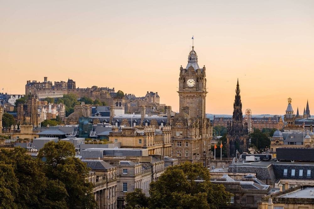 Edinburgh Castle overlooking the city